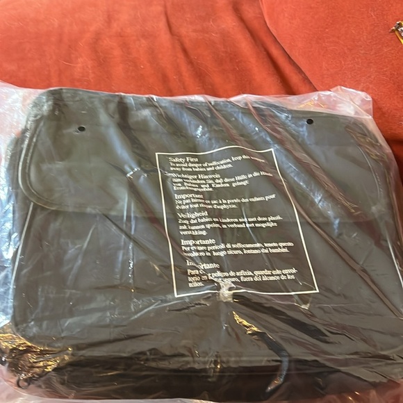 COPY - NWOT Black canvas Targus laptop bag/briefcase. - Picture 6 of 6